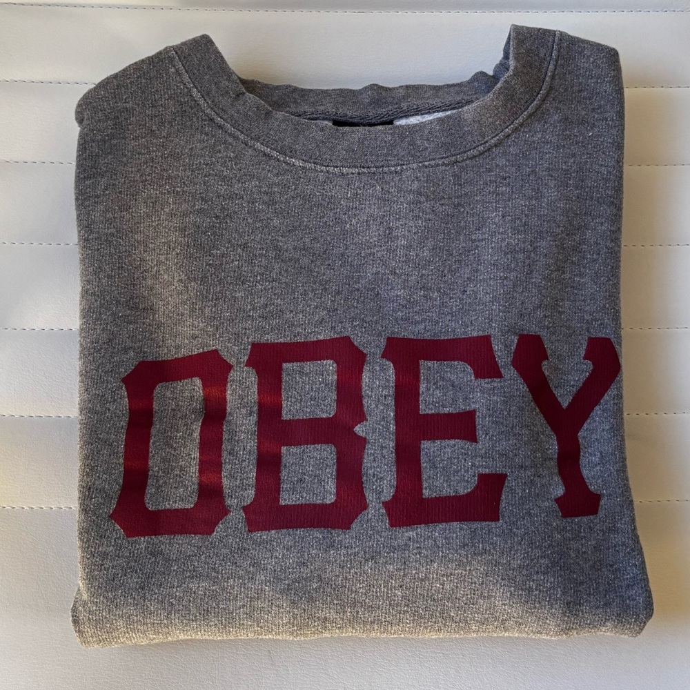 OBEY Gray Sweater for Men. Size M